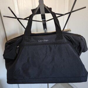 CALVIN KLEIN CARRYON BAG OR DUFFEL